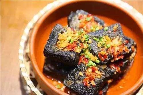 臭豆腐汤爆料怎么做视频,家常美味一网打尽